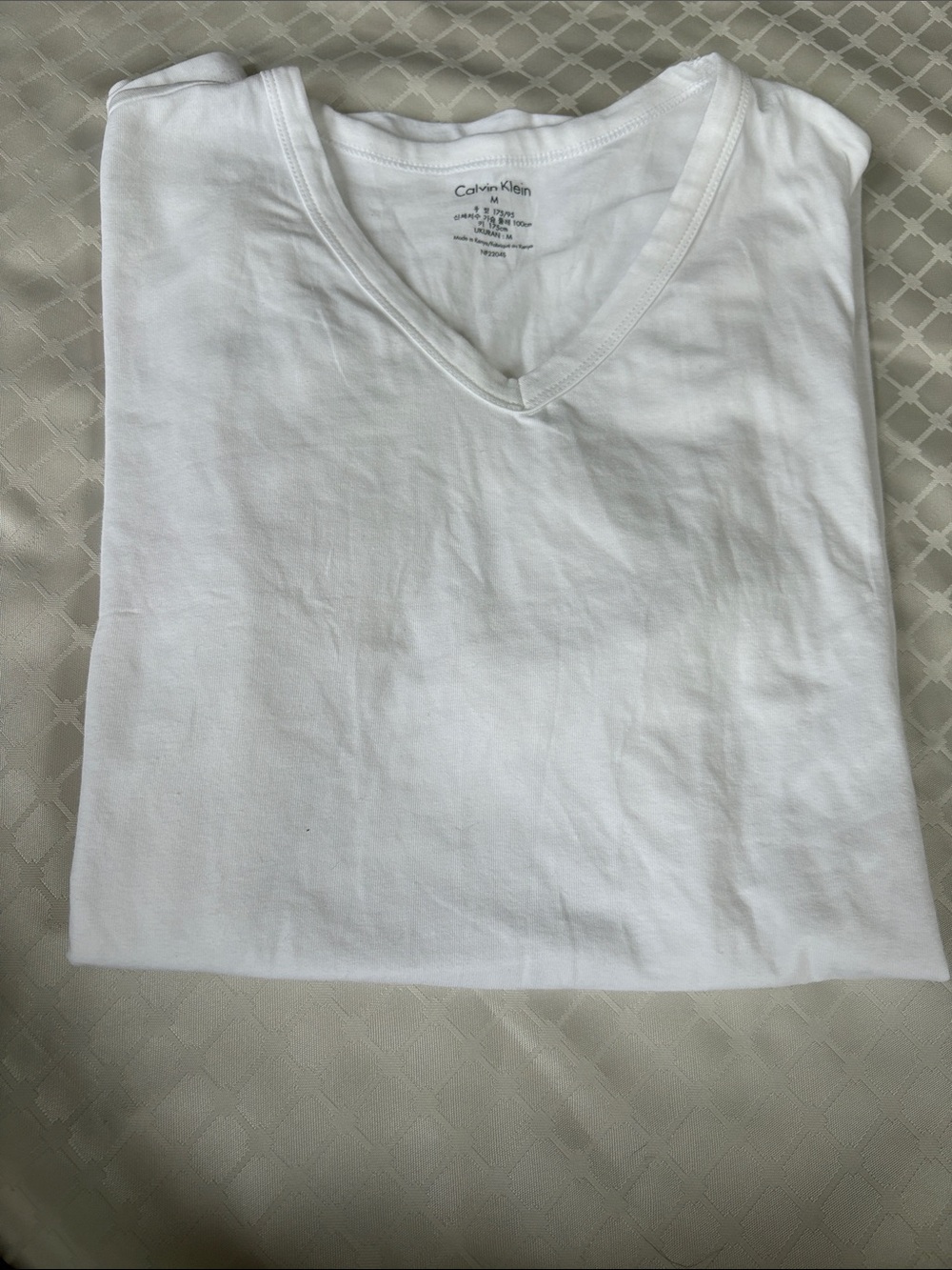 Calvin Klein White V-Neck Short Sleeve Tee